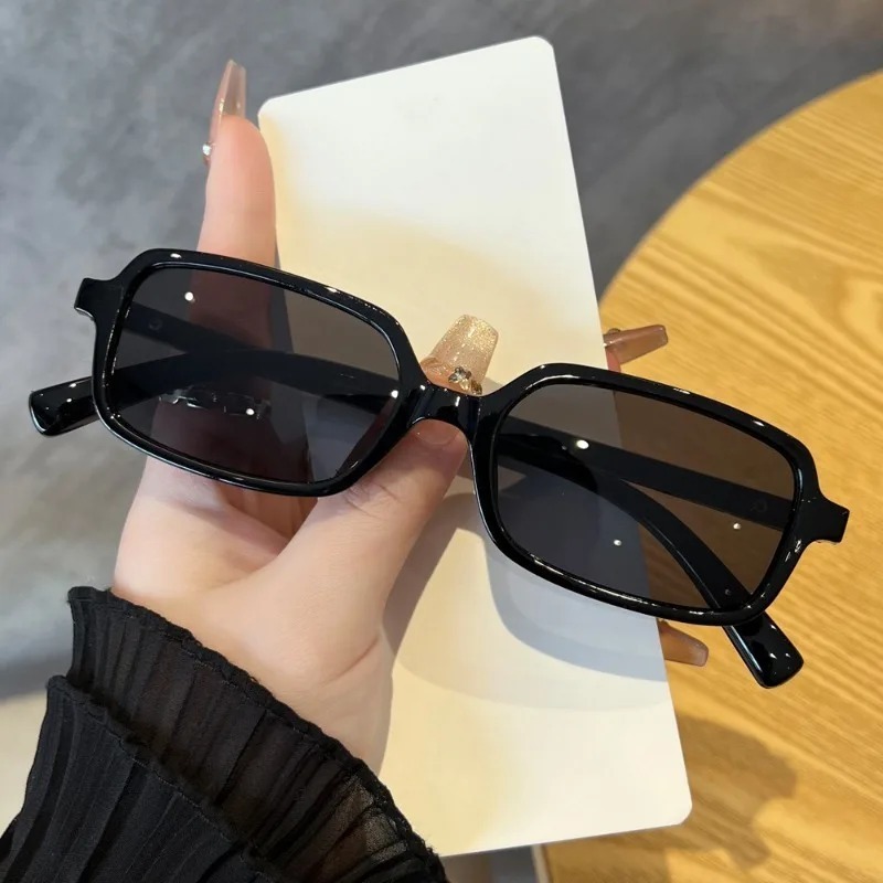 Luxurious Rectangle Sunglasses - đánh giá và giá Vintage Fashion Girl