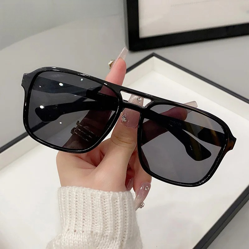 Square Double Bridges Sunglass - đánh giá và giá Vintage Fashion Design