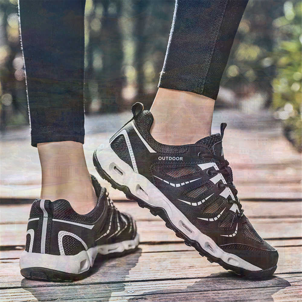Sumer Round Tip Silver Sneaker - đánh giá và giá Vintage Fashion Brands Uk
