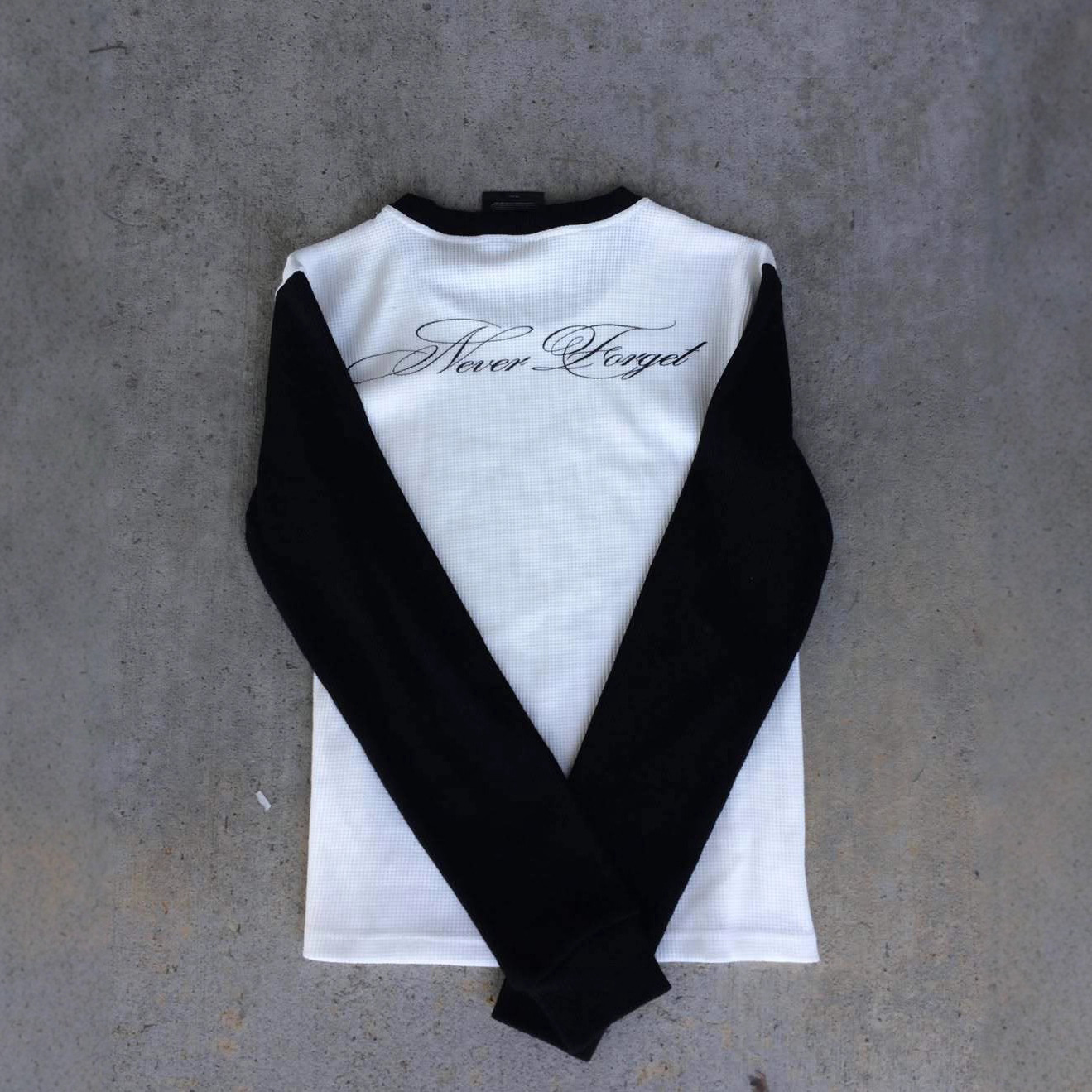 New Long Sleeve T-shirt Dark R - đánh giá và giá Vintage Y2K