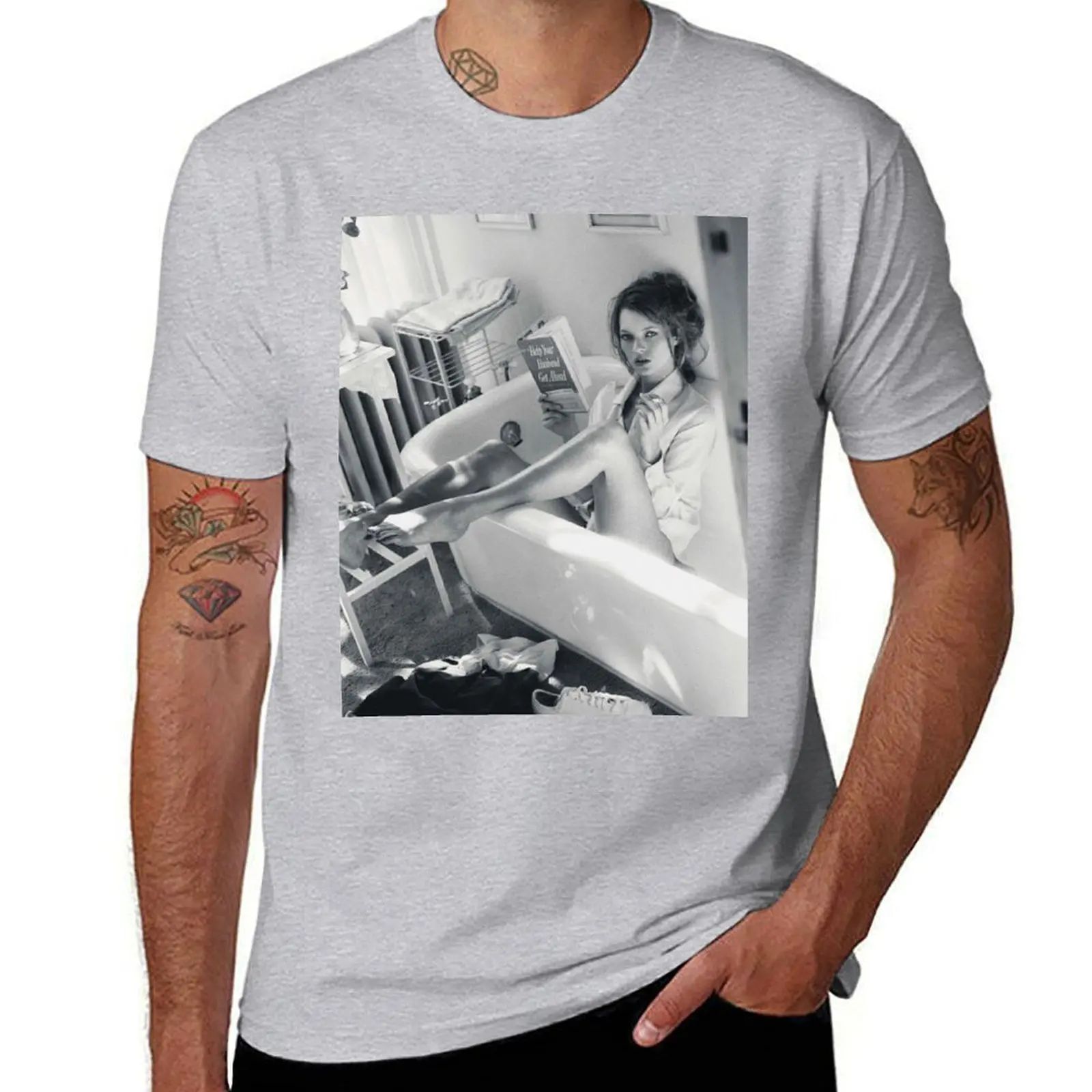 Vintage Hip Pop T Shirts KATE  - đánh giá và giá Vintage Fashion Editorials